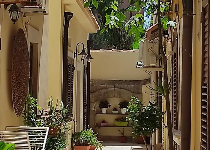 Corte Di Dionisio Syracuse